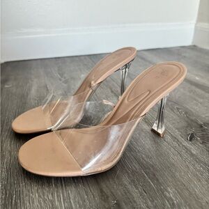 Tan/ Cream Heels open toe mules/ heels. Clear / vinyl